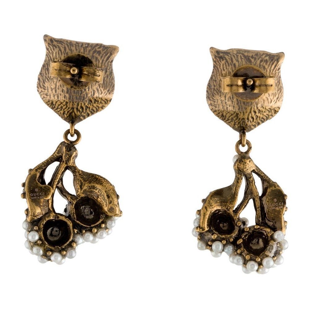 Brand new with box Gucci
Faux Pearl & Crystal Feline Cherry Drop Earrings - Picture 3 of 8